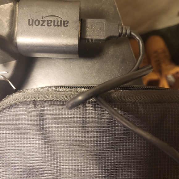 Kindle Fire HD - Picture 4 of 5